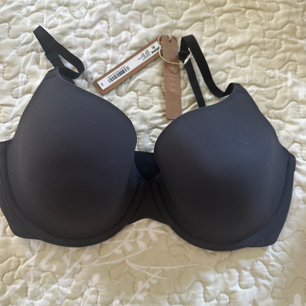 SKIMS Black Bra